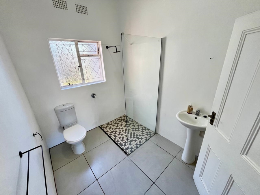 To Let 3 Bedroom Property for Rent in Selborne Eastern Cape